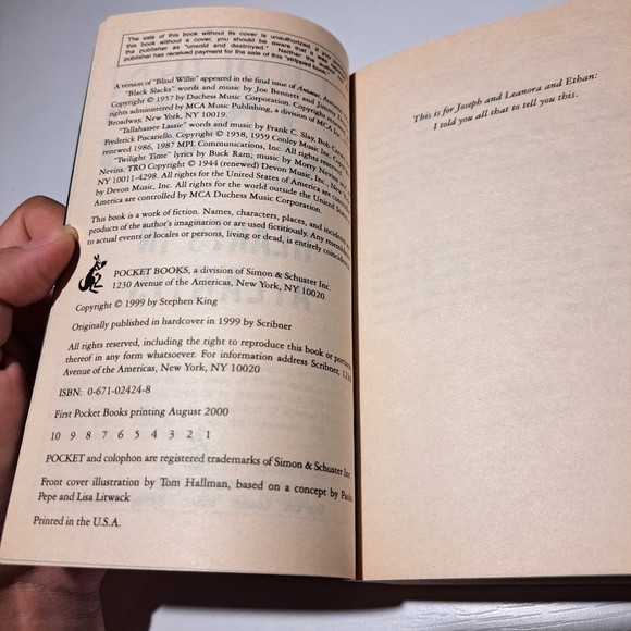 Stephen King 'Hearts in Atlantis' Book - Picture 6 of 7